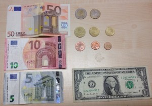 Euro size comparison with US $1 bill