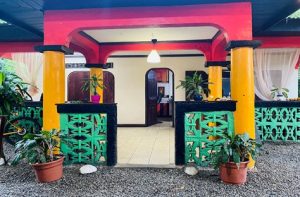 Colorful entrance to the restaurant in Limon